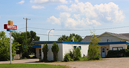 Red Wheel Motor Hotel